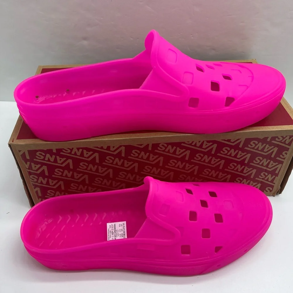 Vans Men’s Slip-On Mule Trk Hot Pink VN0005V8AFJ Vibrant Pink Slip-On Clogs